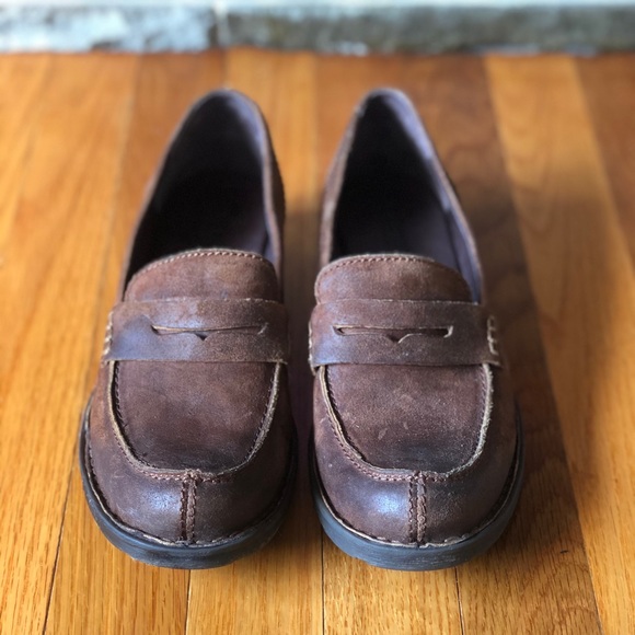 Born Shoes - Born Burr nubuck penny loafers brown size 8